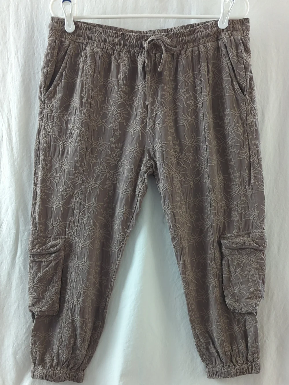 Johnny Was Pete Greta Ramble Cargo Jogger Pants Medium Gray Taupe Boho Utility - Picture 1 of 9